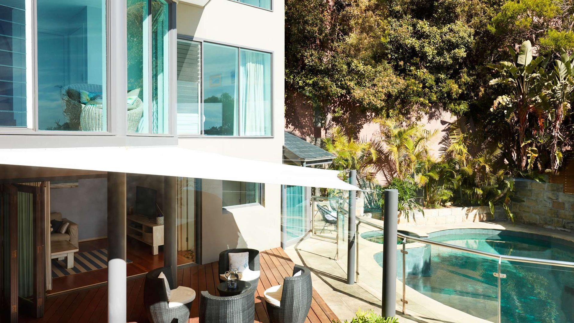 Whale Beach Hideaway by Contemporary Hotels — image 26