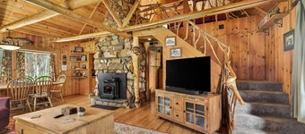 Anderson - 22 miles to Yellowstone - Firepit - Close to river