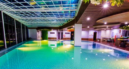 Sakura Hotel