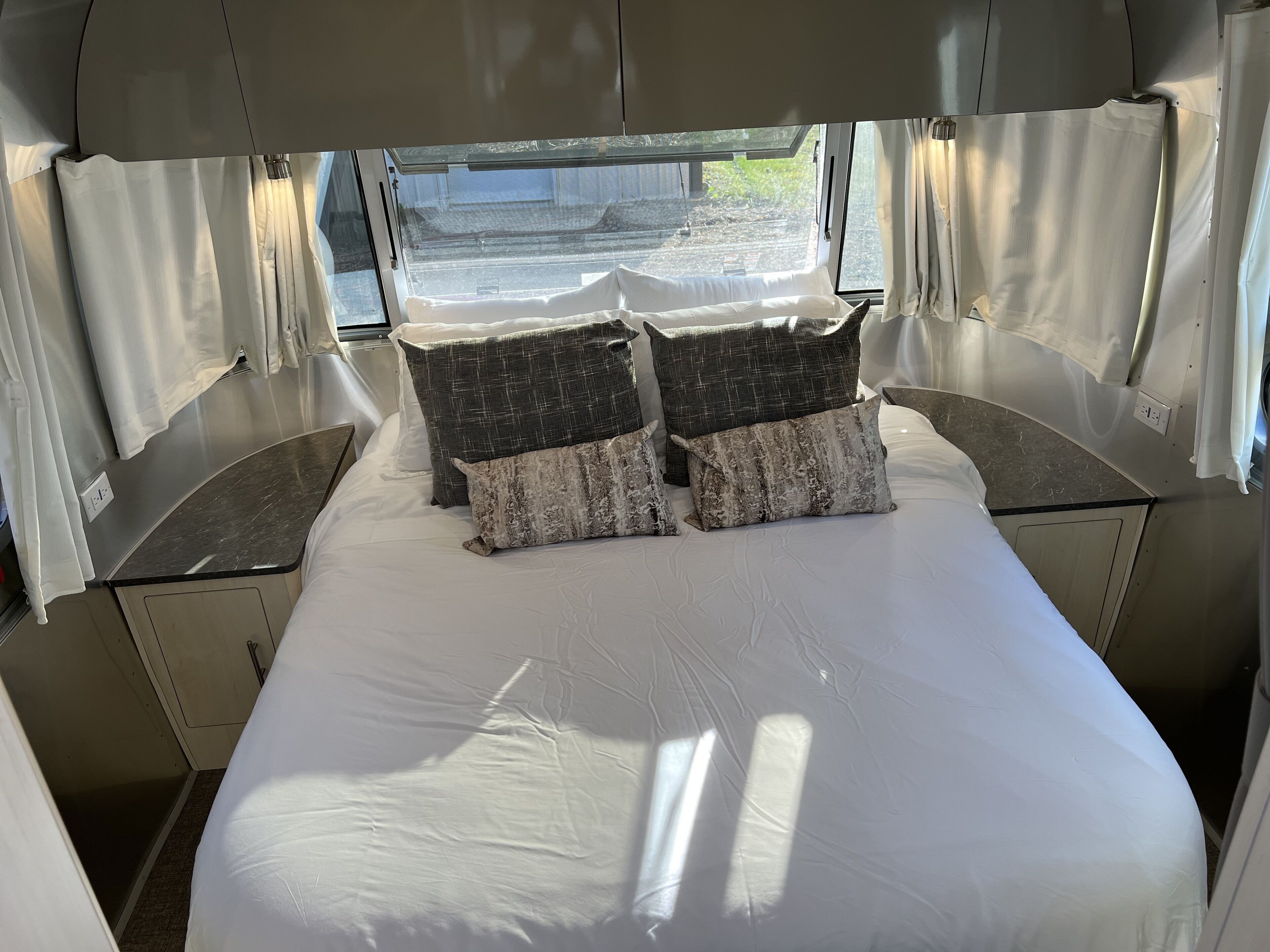 1 camera, Wi-Fi gratuito, lenzuola