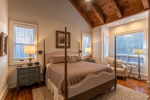 3 dormitorios, tabla de planchar con plancha, wifi gratis y ropa de cama