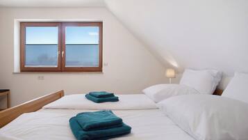 1 Schlafzimmer, BĂŒgeleisen/BĂŒgelbrett, kostenloses WLAN, BettwĂ€sche