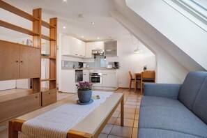 تلفزيون، تنس طاولة، ستيريو