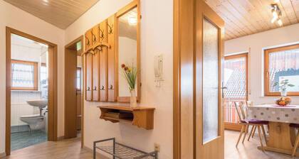 Ferienwohnung "Monninger" in Bodenseenähe mit WLAN, Balkon & Garten