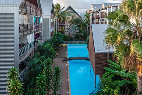 Appart classé 3* avec piscine à saint pierre centre.