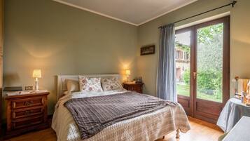 2 chambres, fer et planche à repasser, lit parapluie, Wi-Fi gratuit