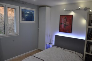 2 Schlafzimmer, Bügeleisen/Bügelbrett, WLAN, Bettwäsche