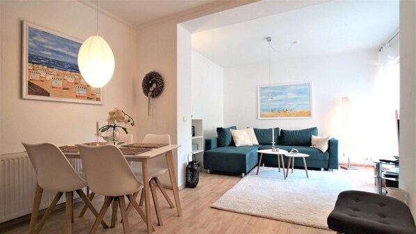 Fernseher, DVD-Player