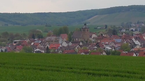 Ferienwohnung Samtrot - Weinlodge am Geissberg