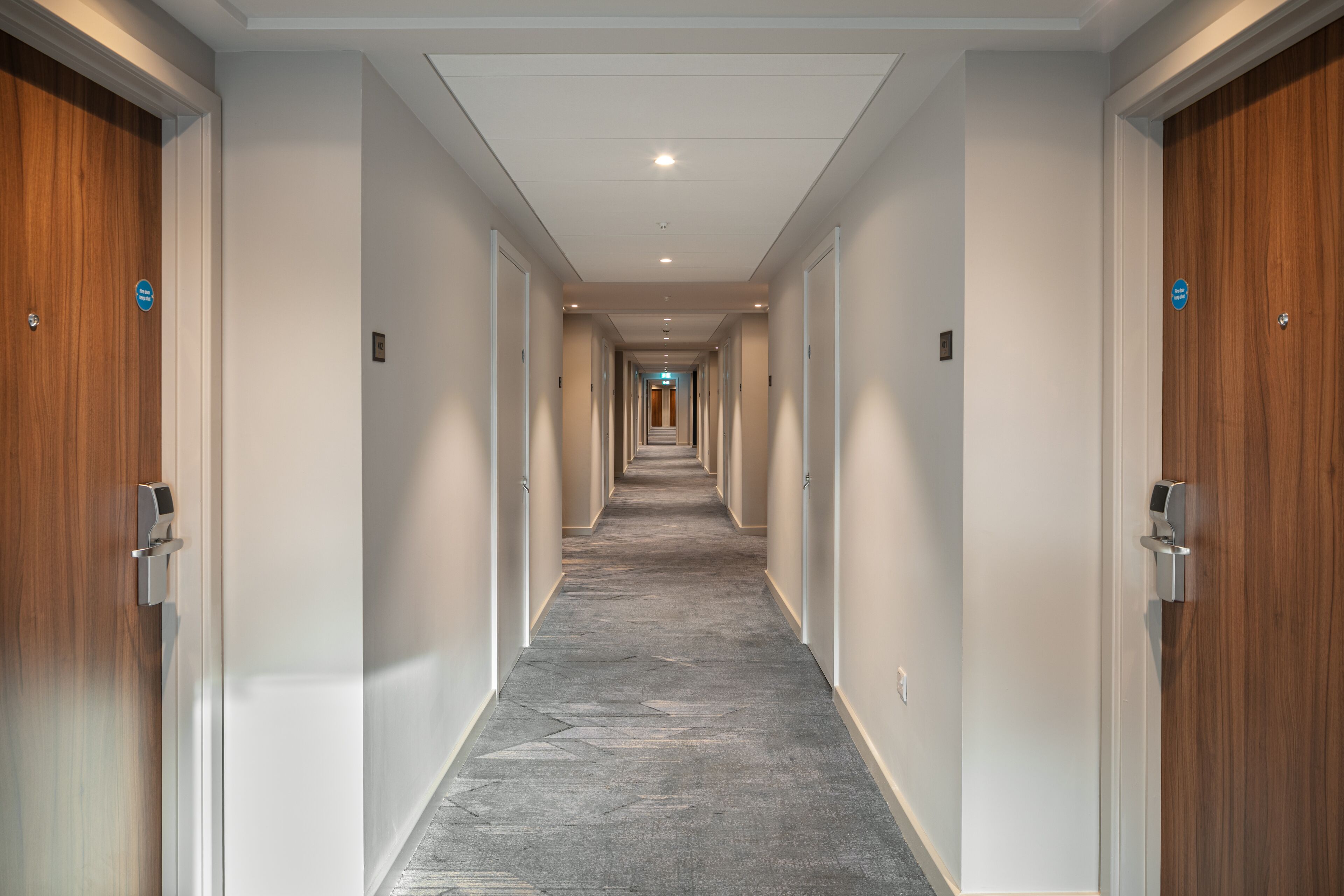 1 bedroom, hypo-allergenic bedding, minibar, in-room safe