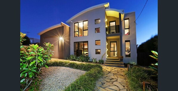 Exterior - Castle on the Hill, Ocean Grove. (Ocean Grove)