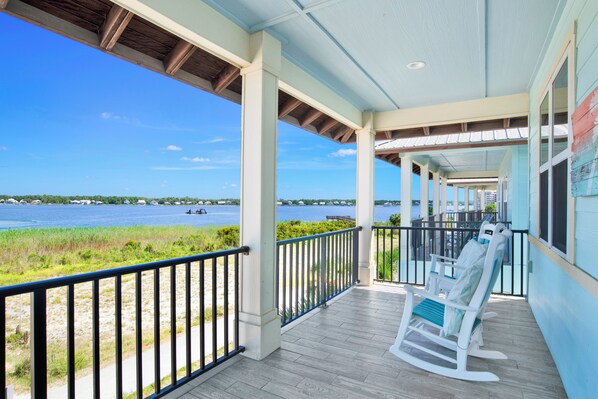 Property grounds - Reduced Rate! Pass Time Cottage *Pet-Friendly on Little Lagoon (Gulf Shores)