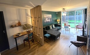 Fernseher, Stereoanlage