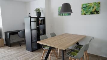 Dineren