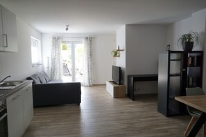TV, books - Ferienwohnung, 15 Autominuten von Trier (Mertesdorf)