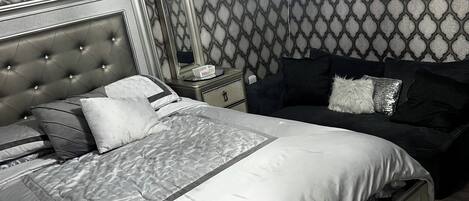 1 habitación, tabla de planchar con plancha, wifi gratis y ropa de cama