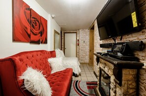 Smart TV, chimenea, videojuegos y Netflix 