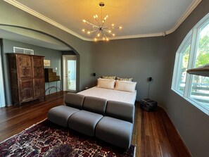 5 bedrooms, in-room safe, iron/ironing board, free WiFi - Ocean front luxury villa on Malmok Aruba (Aruba)