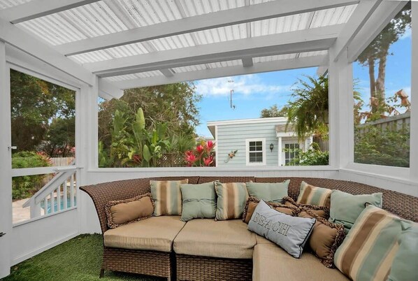 TV, offices - Pool, Hot Tub, Walk to Ice Plant, Smart TVs, BBQ (St. Augustine)