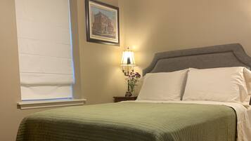 2 多间卧室、熨斗/熨衣板、WiFi、床单