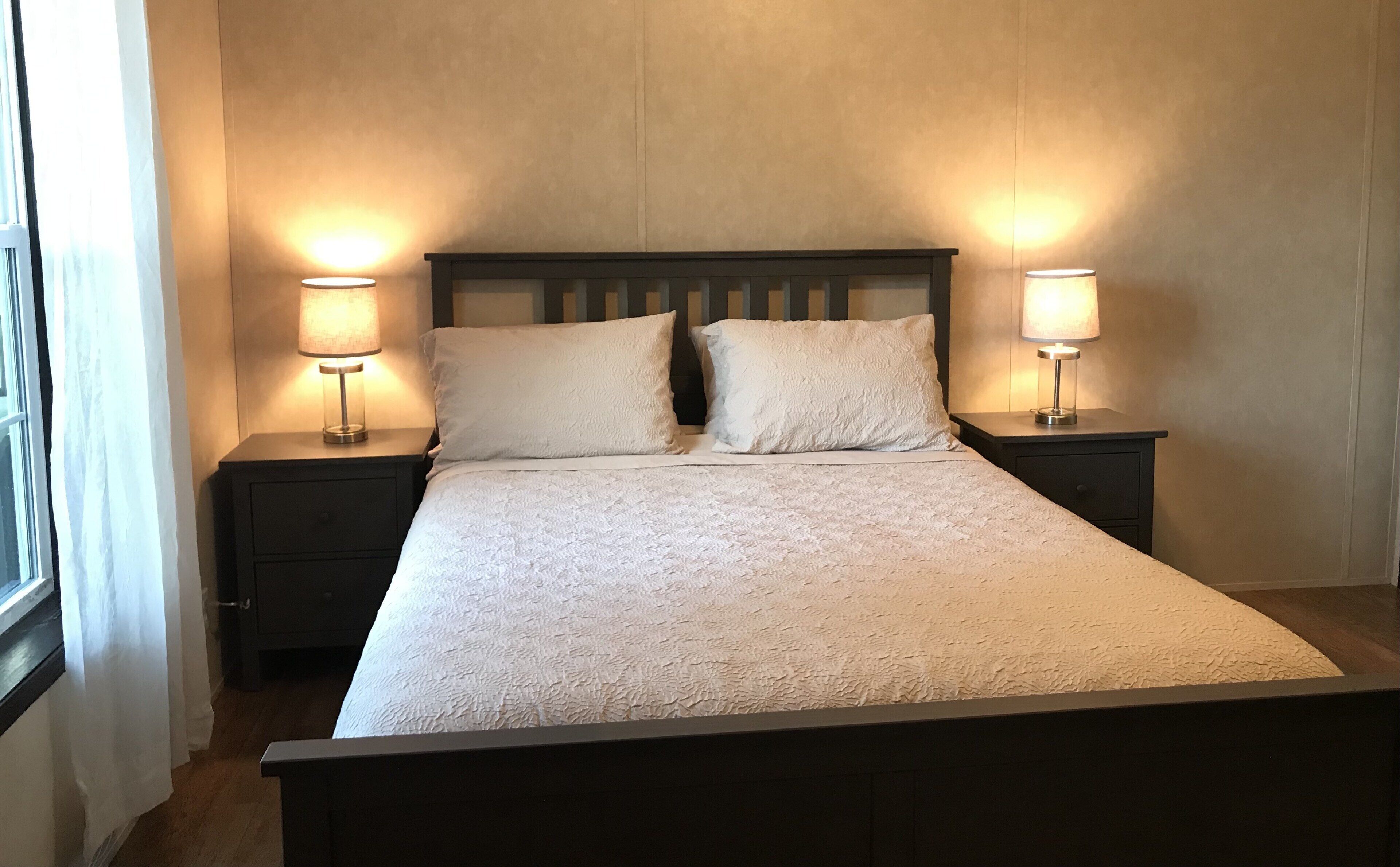 3 bedrooms, desk, iron/ironing board, free WiFi