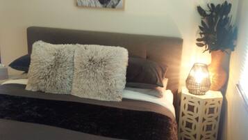 1 chambre, coffres-forts dans les chambres, bureau