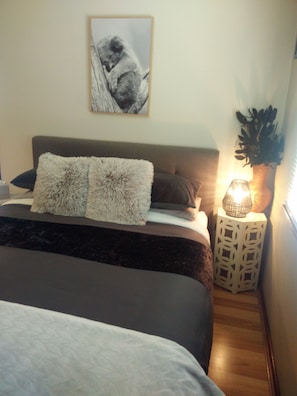 1 bedroom, in-room safe, desk, iron/ironing board