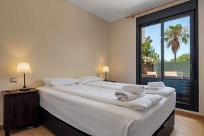 2 Schlafzimmer, Bügeleisen/Bügelbrett, kostenloses WLAN