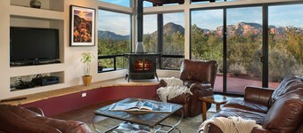 Walls of Glass - Panoramic Views, Hot Tub, Fire Pit Under the Stars