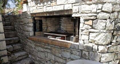 Villa with private pool in peaceful location-Villa Delfini