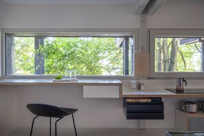 Kühlschrank, Herdplatte, Geschirrspüler