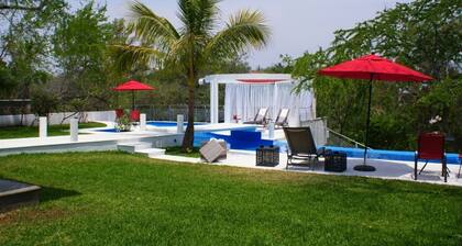 CASA JULIA, Club de Golf Santa Fe, Xochitepec, Morelos, SANITIZADA