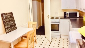 Unclassified image, 3 of 7, button - CentralRooms (Bradford)
