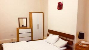 Unclassified image, 4 of 7, button - CentralRooms (Bradford)