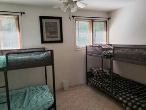 2 Schlafzimmer, Schreibtisch, kostenloses WLAN