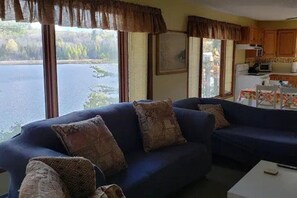 Smart-tv en een open haard