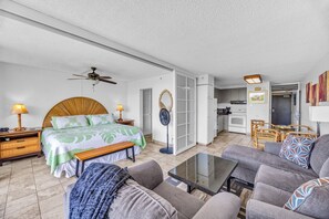 2 bedrooms, iron/ironing board, Internet, bed sheets