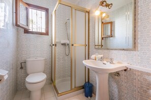 Dutxa, bidet i tovalloles