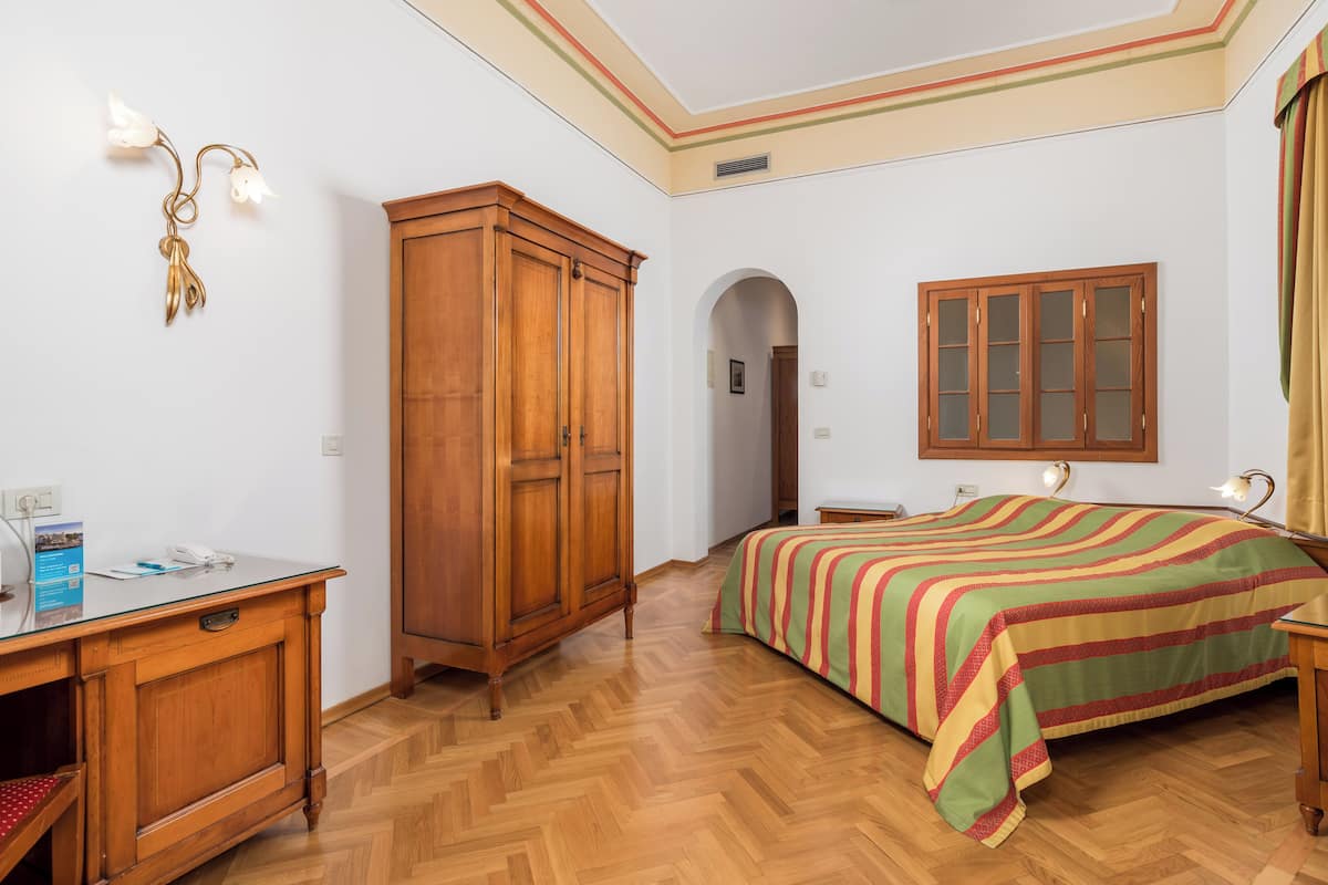 Grand Room