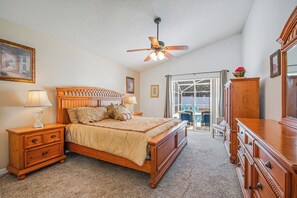 3 bedrooms, iron/ironing board, travel cot, free WiFi