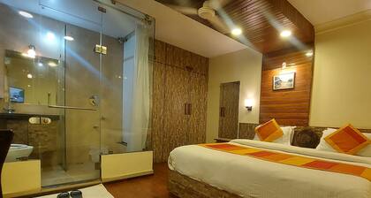 Shaleen Elegance Homestay