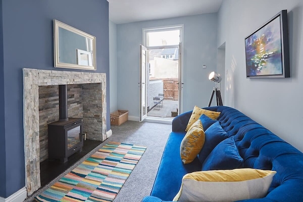 Riftswood @ Ruby, Saltburn-by-the-Sea - Host & Stay