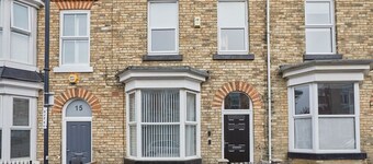 Host & Stay | Riftswood @ Ruby