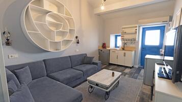Junior Suite | Living area | Smart TV