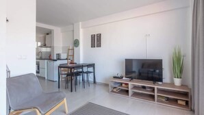 Unclassified image, 2 of 24, button - Central apartment with balcony by Costarentals - Ref 92 (Costa del Sol)