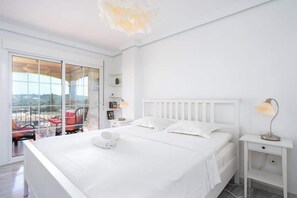 2 soverom, strykejern/-brett, reiseseng for barn og wi-fi (inkludert)