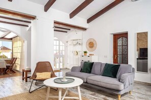 Smart-TV, peis og kontorer