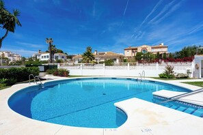 Pool - Family apt near beach by Costarentals - Ref 115 (Mijas)