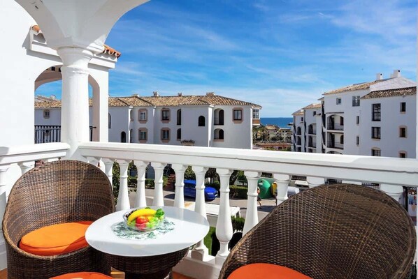 Property grounds - Family apt near beach by Costarentals - Ref 115 (Mijas)