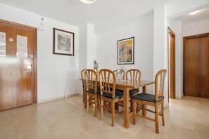 Dining - Apt ideal location by Costarentals - Ref 138 (Fuengirola)